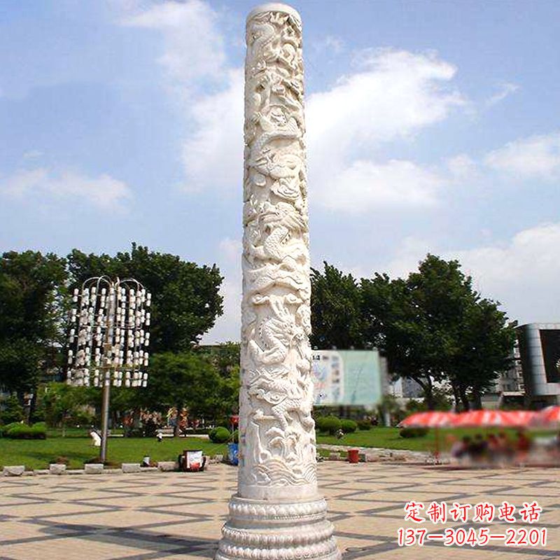 长沙汉白玉石雕刻龙柱是由中国领雕塑厂家定制的…