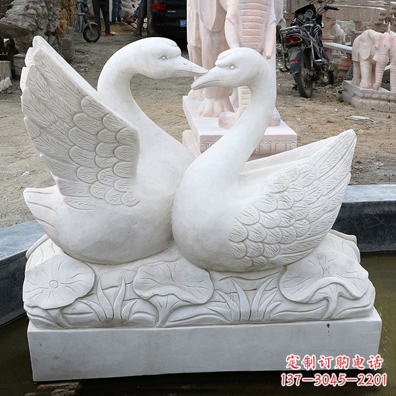 长沙精美绝伦的汉白玉天鹅石雕塑