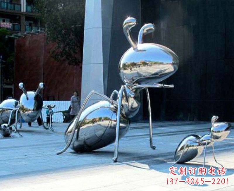 长沙户外镜面不锈钢蚂蚁雕塑