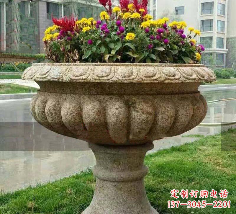 长沙花岗岩小区花盆石雕