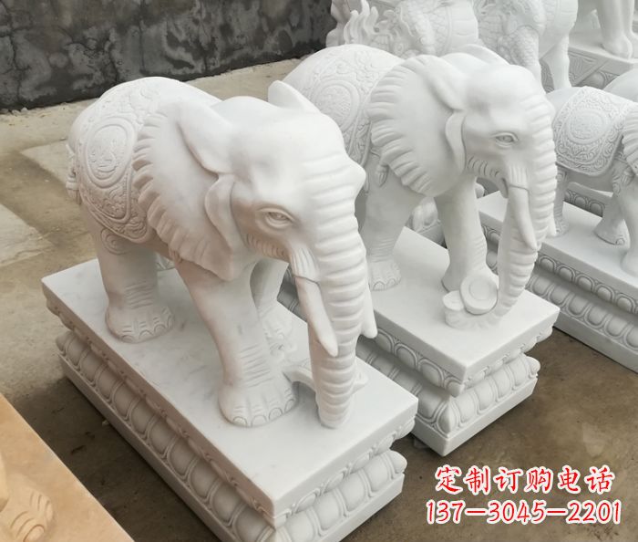 长沙增添吉祥气息的玉质大象雕塑