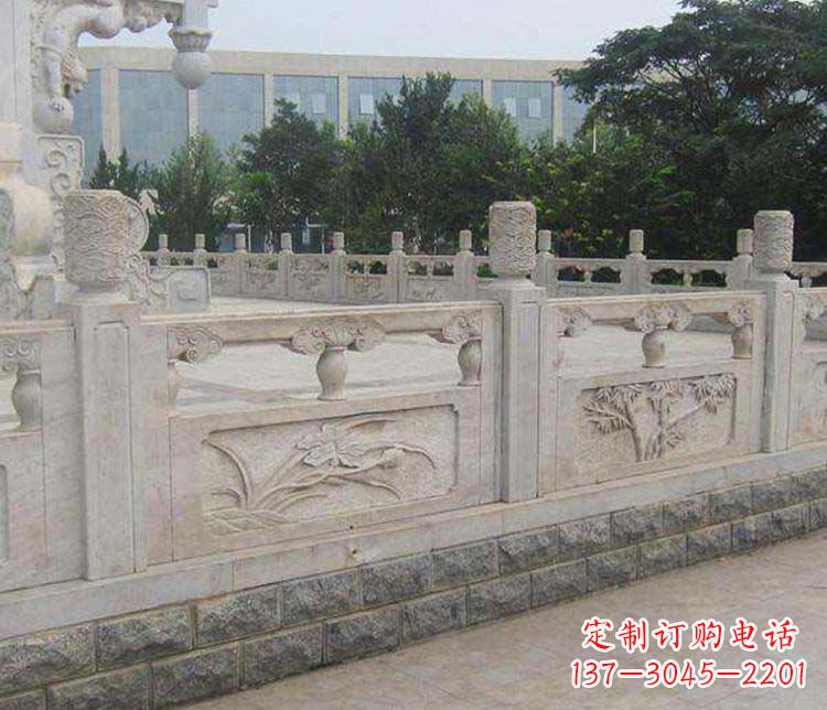 长沙中领雕塑:精美石材栏板雕塑