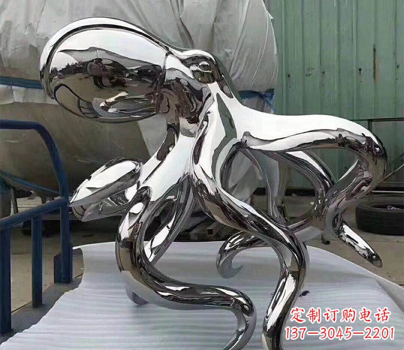 长沙精致华丽的镜面不锈钢章鱼雕塑