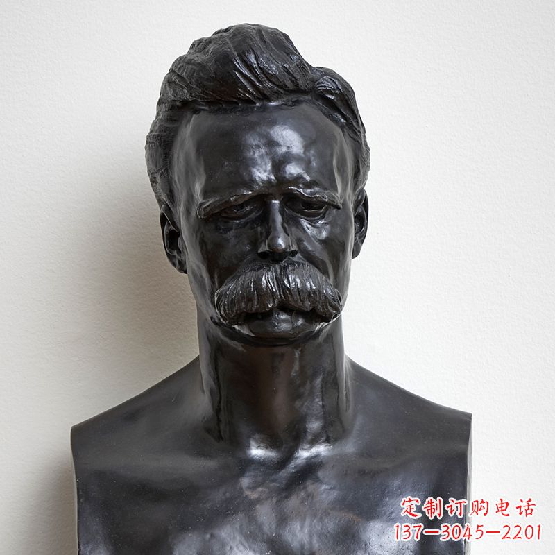 长沙尼采石雕头像，独特而华丽