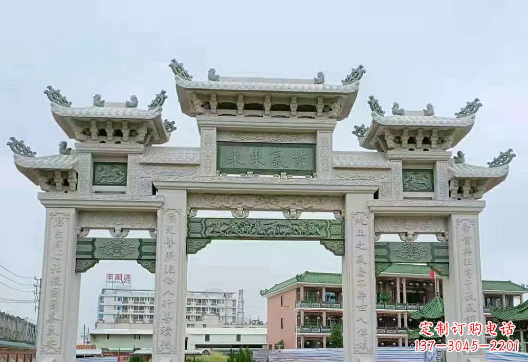 长沙牌坊的石雕牌楼