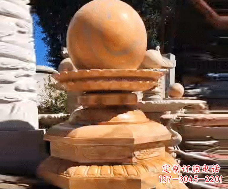 长沙喷泉里的石材雕塑