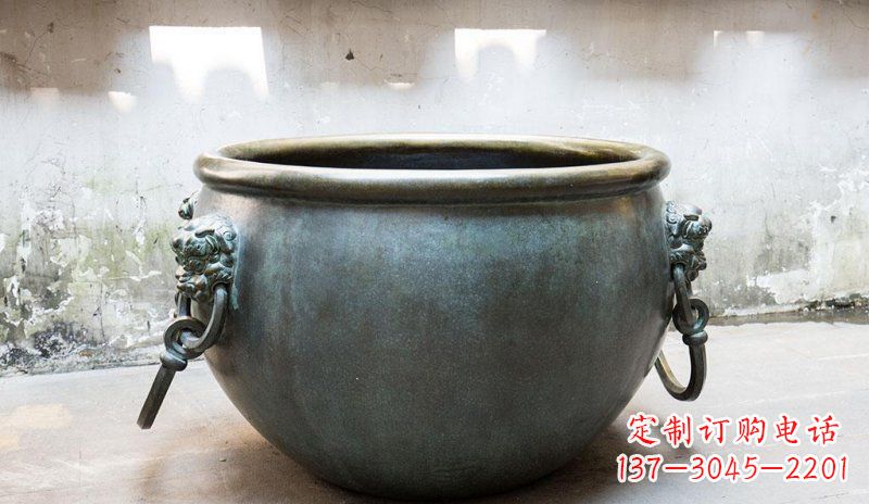 长沙精美青铜水缸雕塑，赏心悦目