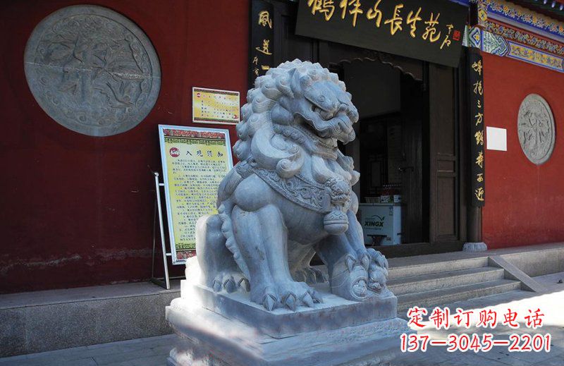 长沙石狮子寺庙门口石雕