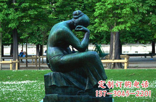 长沙思考的女人青铜人物铜雕
