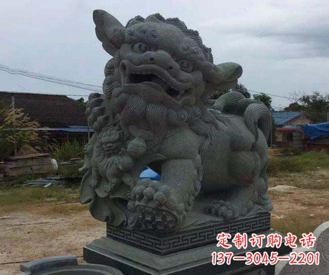 长沙寺庙景观南方狮子石雕