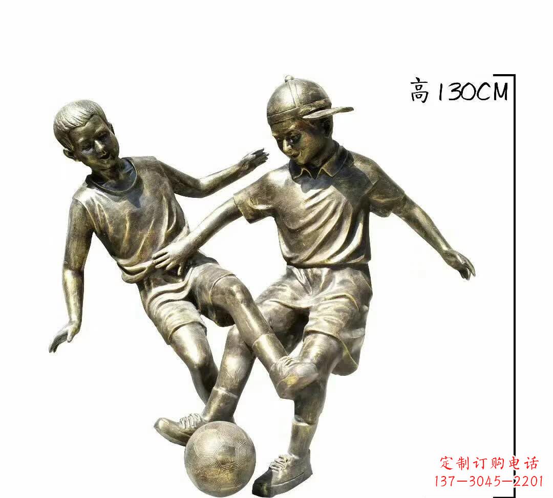 长沙踢足球人物铜雕112