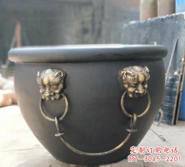 长沙铜雕故宫水缸