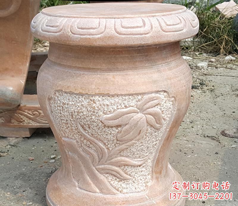 长沙晚霞红景观蝴蝶石凳