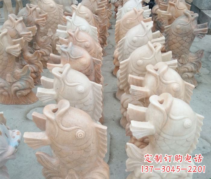 长沙晚霞红喷水鲤鱼公园石雕 (2)