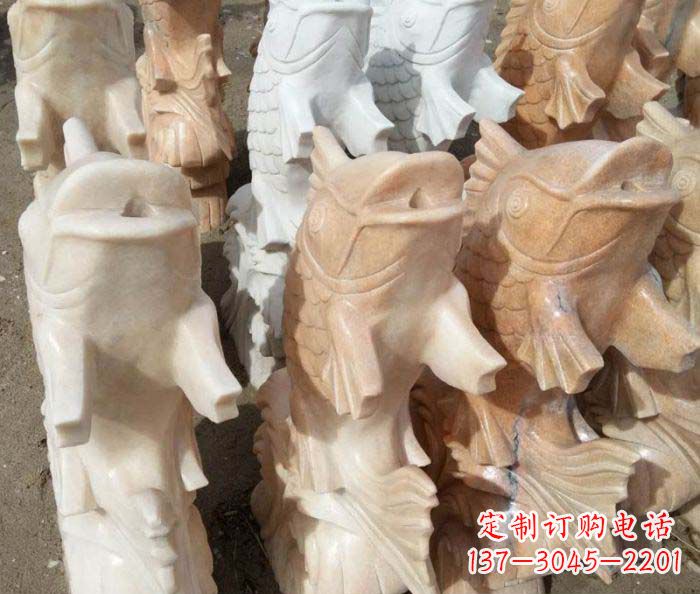 长沙晚霞红喷水鲤鱼庭院石雕