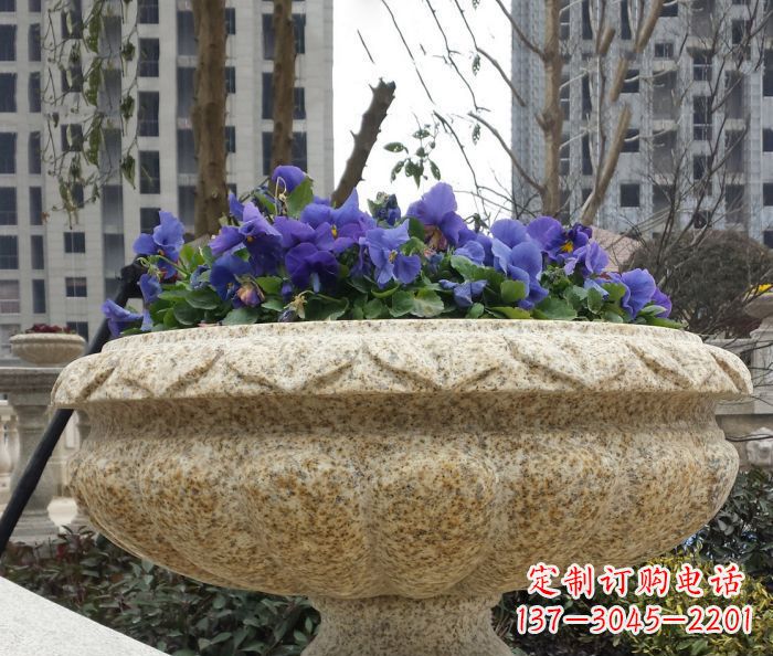 长沙小区景观大理石花盆石雕