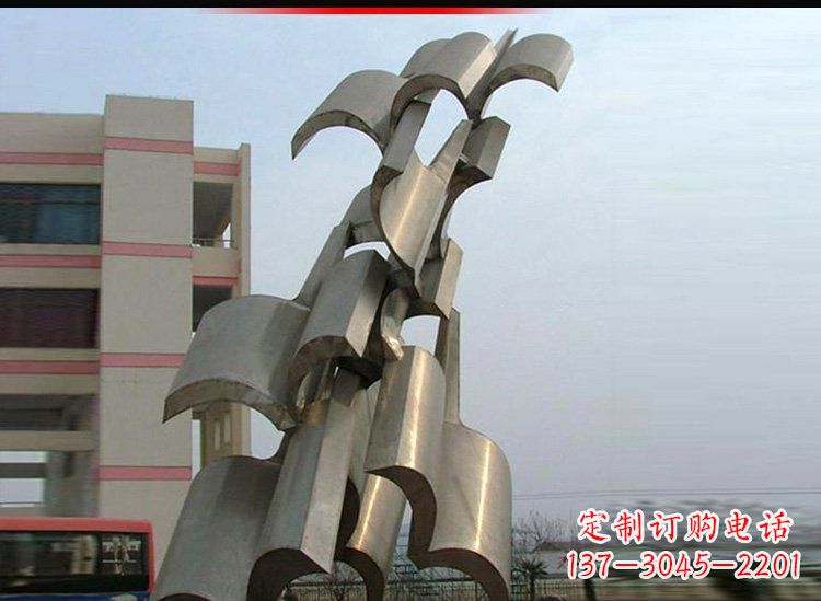 长沙校园不锈钢书本景观雕塑