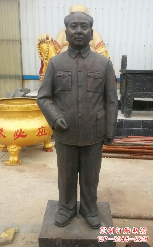 长沙校园毛主席伟人铜雕