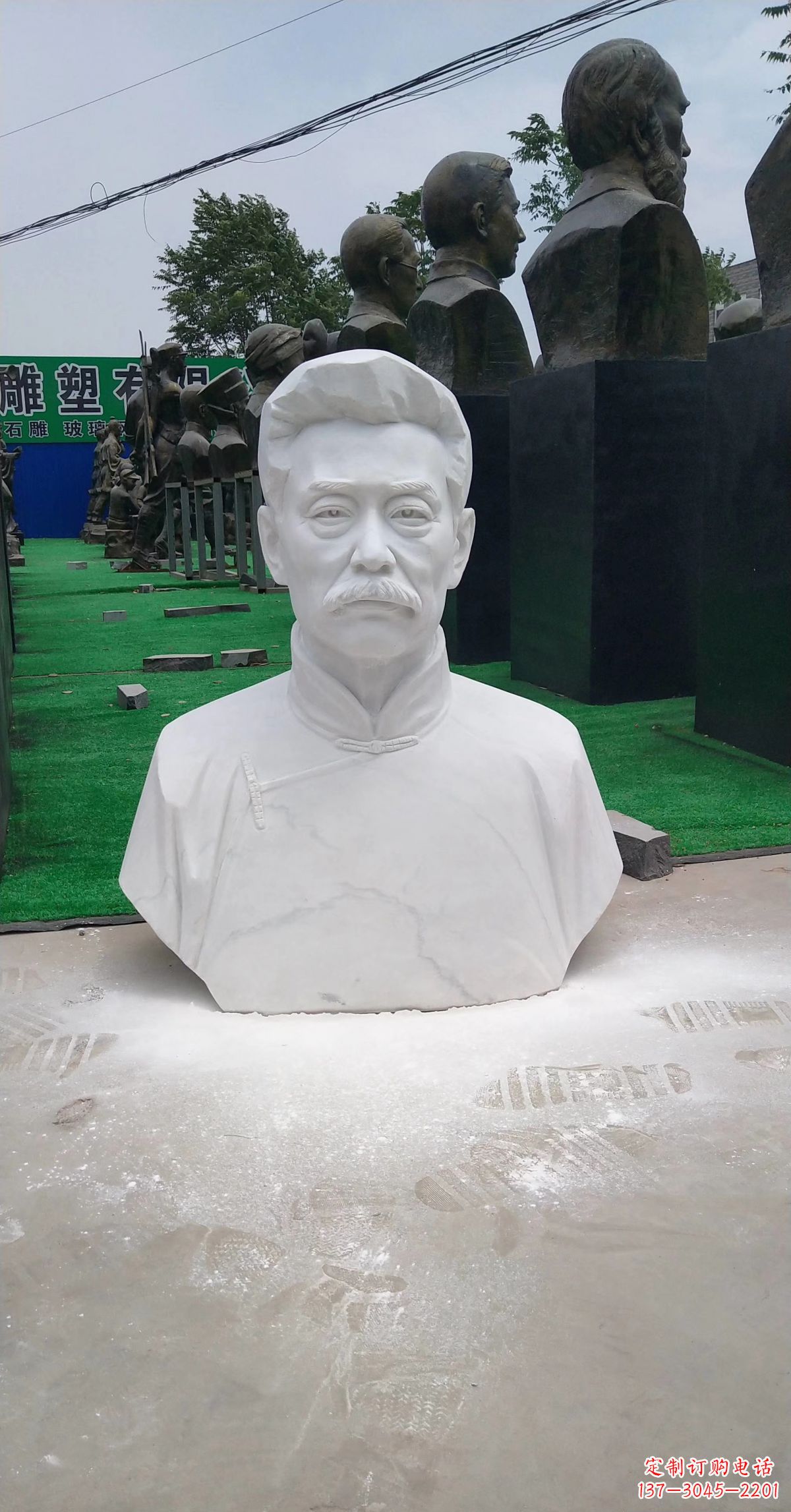 长沙校园名人汉白玉鲁迅头像