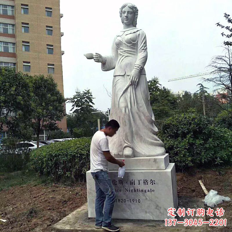 长沙医院园林提灯天使南丁格尔石雕塑