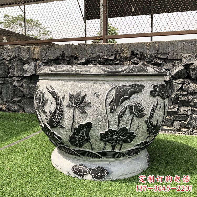 长沙鱼纹水缸石雕