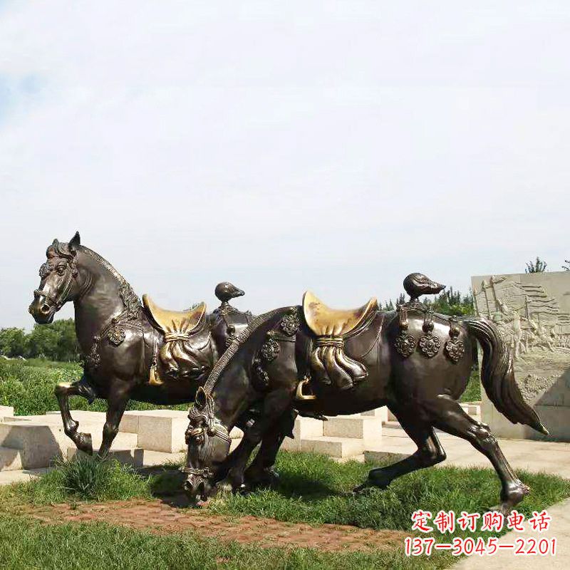 长沙战马群公园景区动物情景雕塑