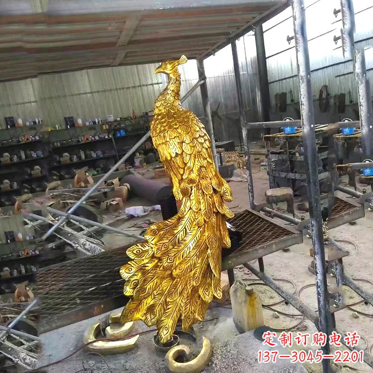 长沙中国古代传说中的瑞鸟凤凰鎏金铜雕