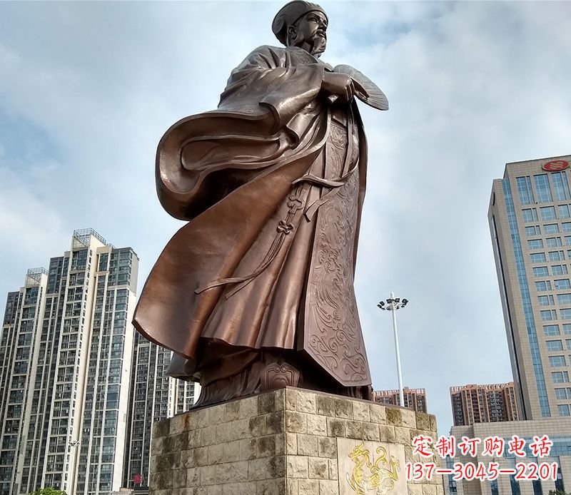 长沙诸葛亮人物铜雕
